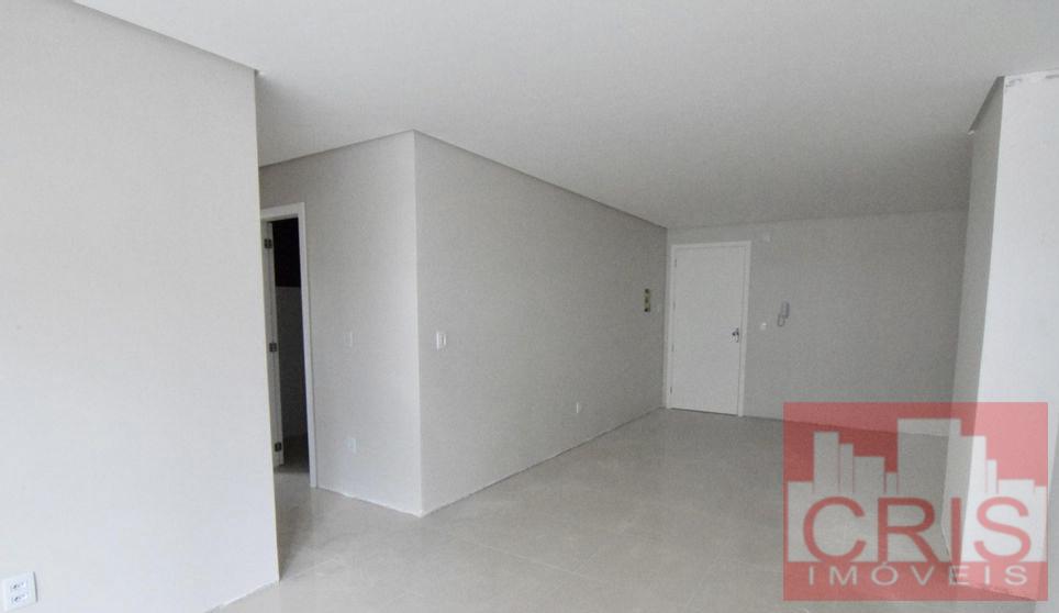 Apartamento à venda com 2 quartos, 77m² - Foto 3