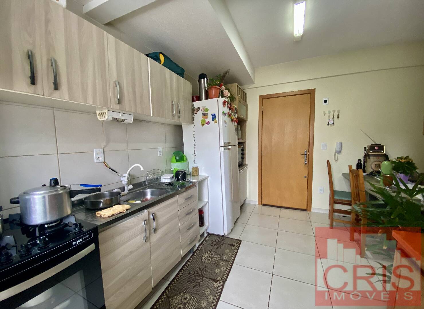 Apartamento à venda com 2 quartos, 47m² - Foto 3