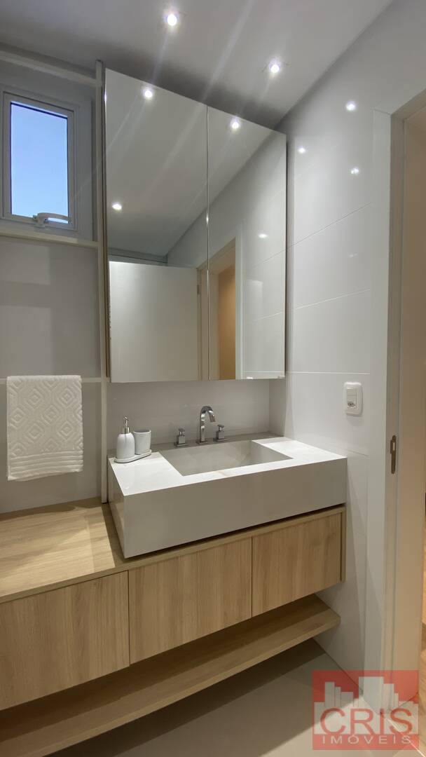 Apartamento à venda com 3 quartos, 128m² - Foto 32