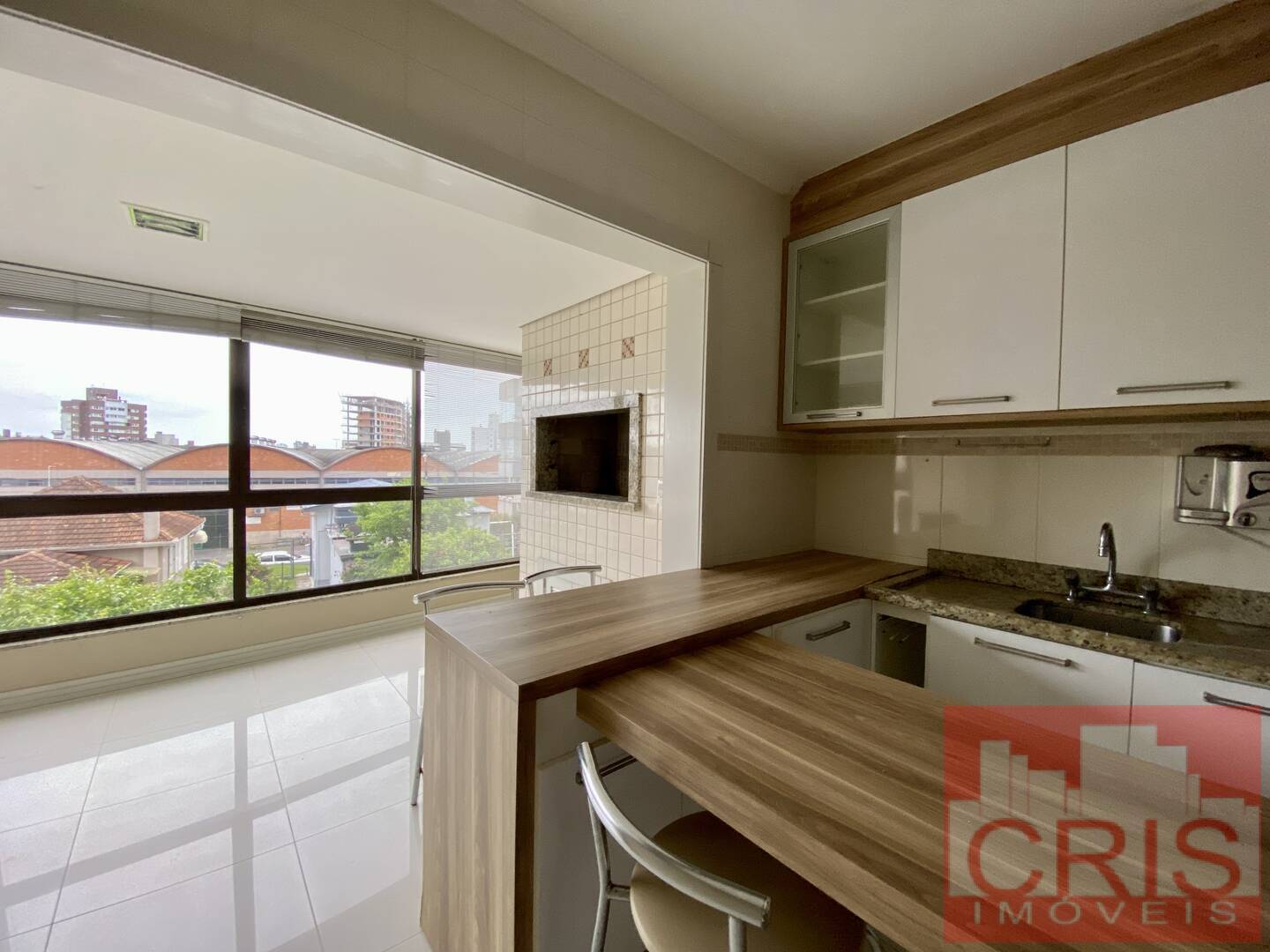 Apartamento à venda com 3 quartos, 122m² - Foto 7