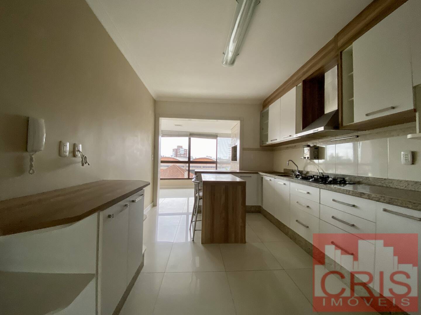 Apartamento à venda com 3 quartos, 122m² - Foto 9