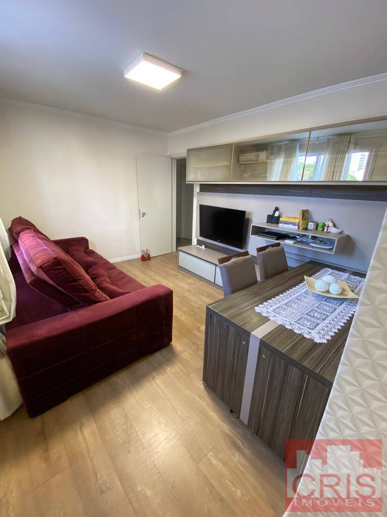 Apartamento à venda com 2 quartos, 69m² - Foto 4