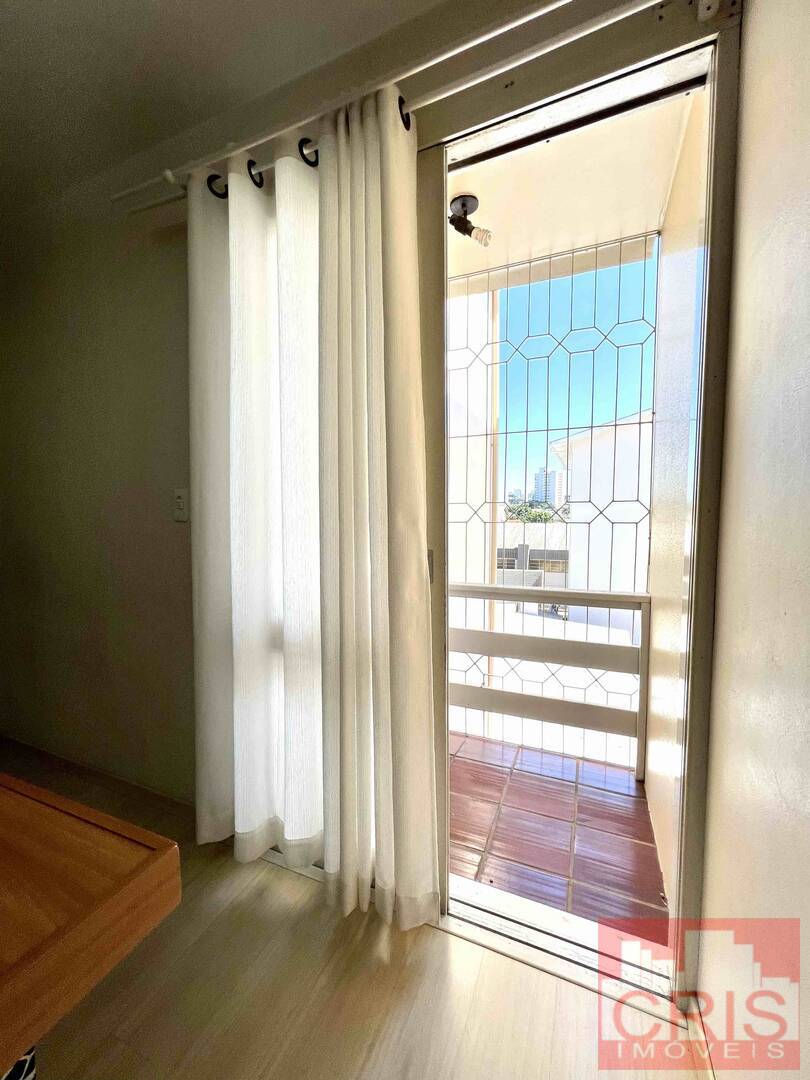 Apartamento à venda com 2 quartos, 86m² - Foto 2