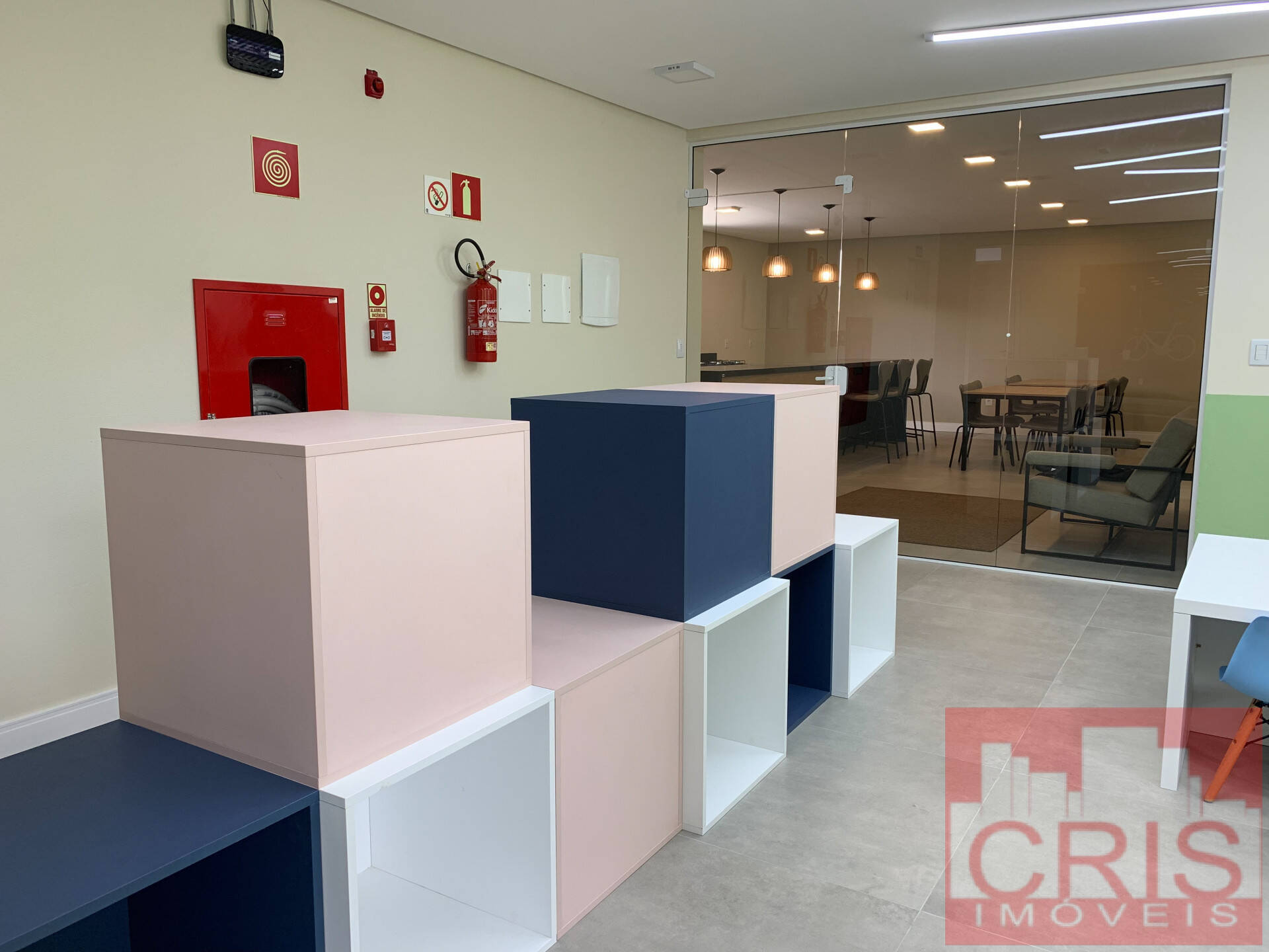 Apartamento à venda com 2 quartos, 77m² - Foto 16